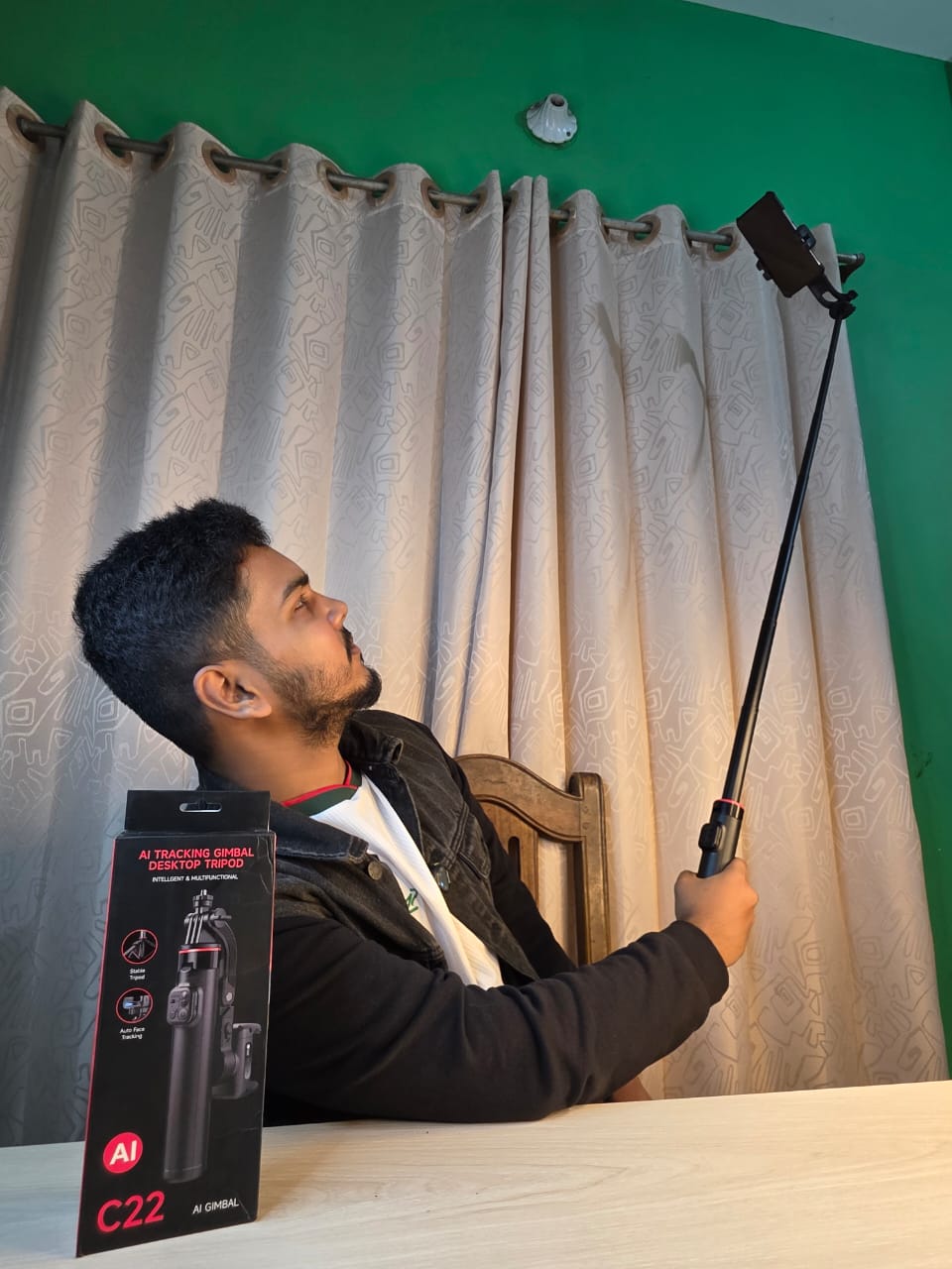 C22 AI Face Tracking Gimbal With Extended Selfie Stick Tripod Multi-Function Stabilizer - Image 3